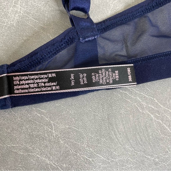 Victoria's Secret Very Sexy Push-up Deep Blue Satin Quilted Bra 36B - Picture 5 of 7